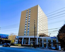 Building Photo - 2285 Peachtree St NE