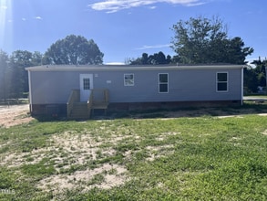 Building Photo - 96 Church Rd