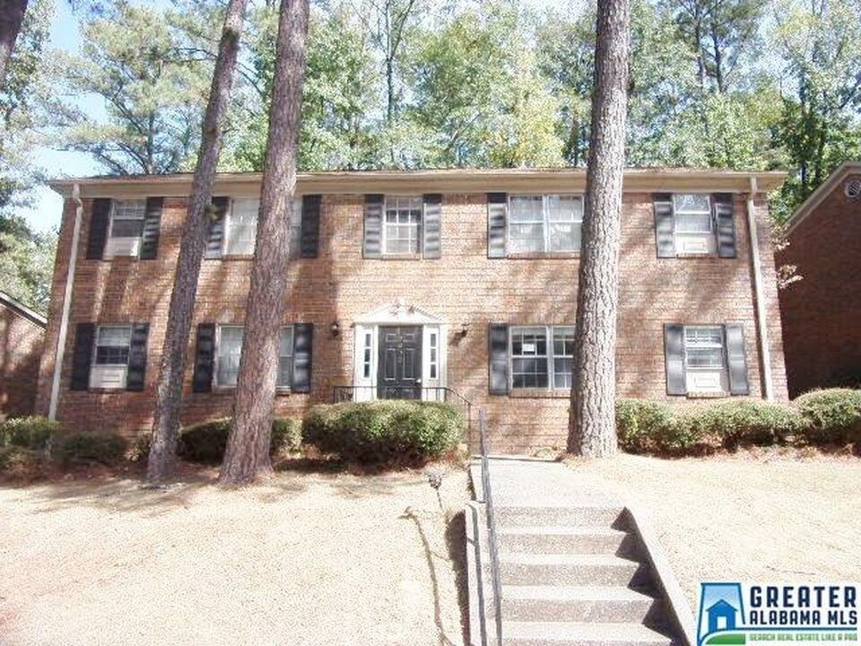 2053 Montreat Cir, Vestavia Hills, AL 35216 Townhome Rentals in