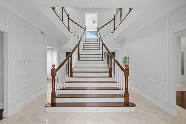 Building Photo - 5000 SW 73rd Terrace