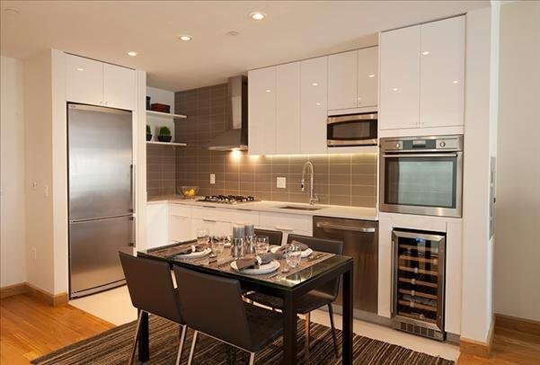 Primary Photo - 431 W 37th St