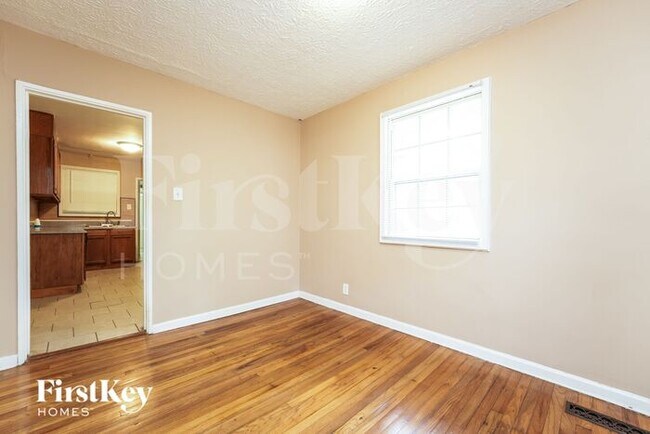 Foto del edificio - 2616 Oak St