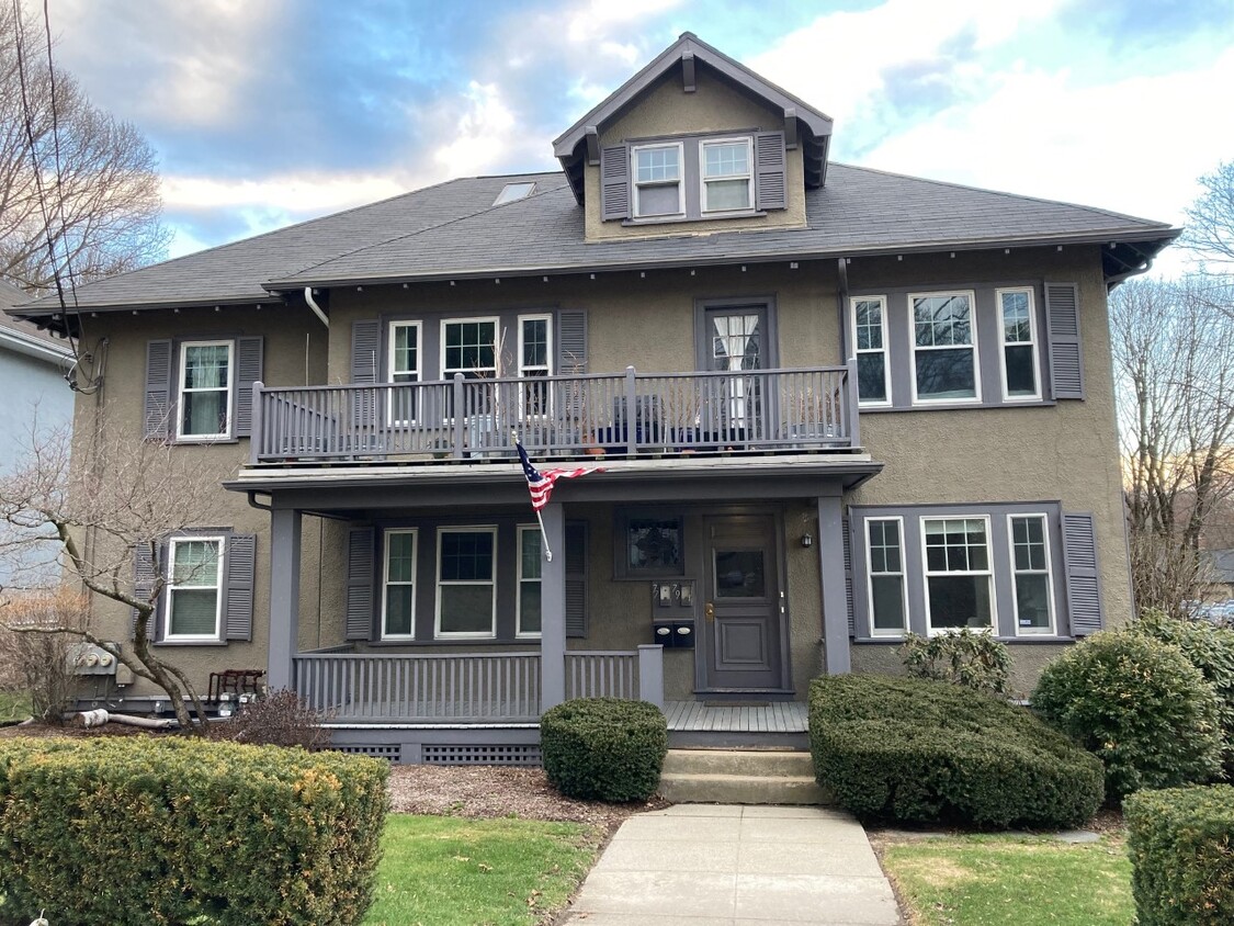 Condo is on 1st floor. - 77 Bedford St