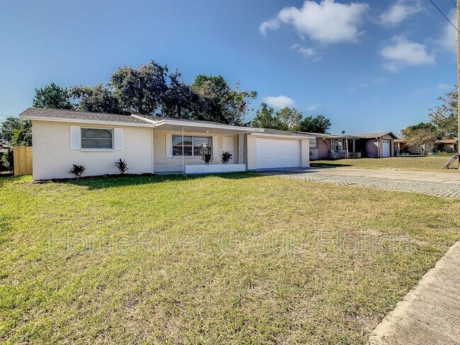 Building Photo - 6104 Cecelia Dr