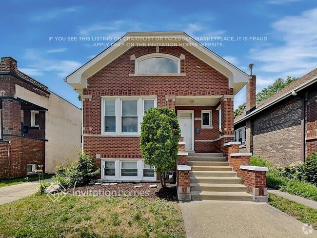 Building Photo - 2428 Ridgeland Ave