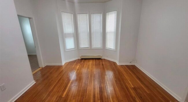 Foto del edificio - 49 Carroll St