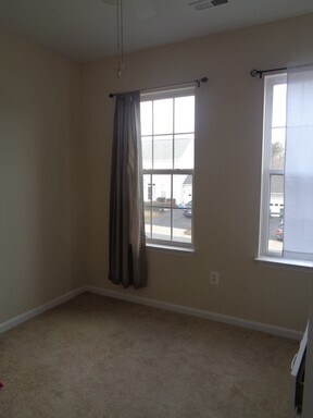 Building Photo - 6806 Robnel Ct