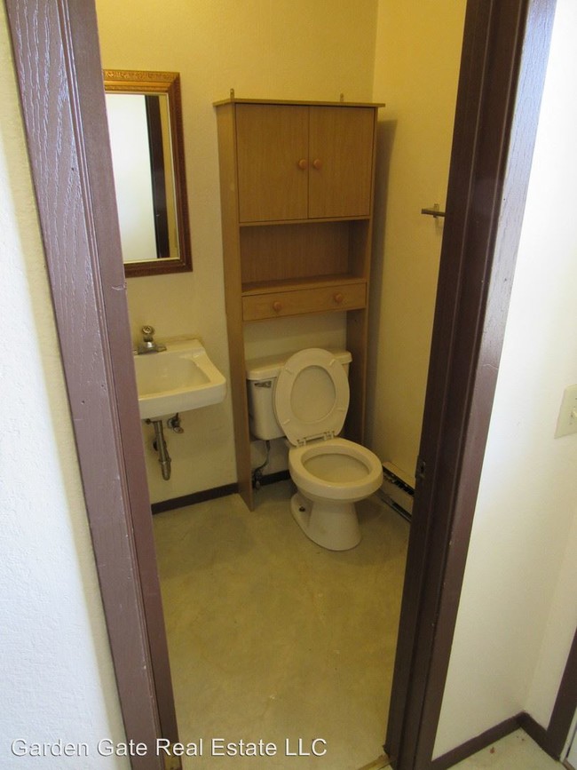 Foto del edificio - 6462 Cherokee Ln
