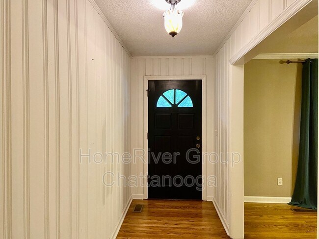 Building Photo - 4820 Stagg Rd