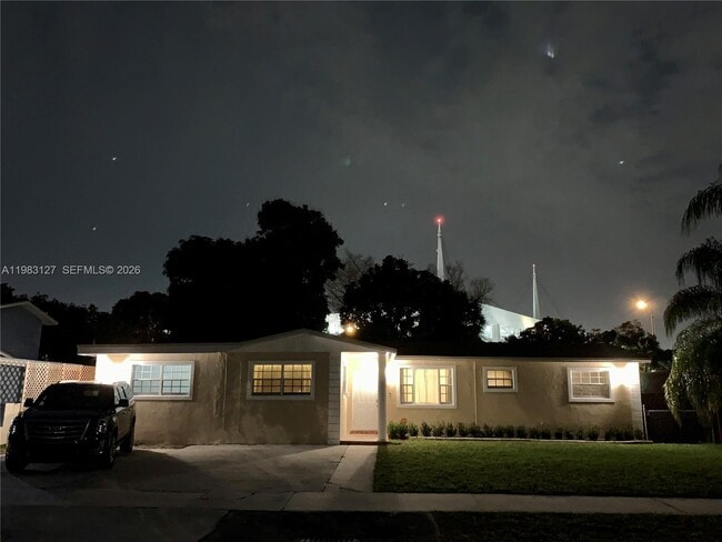 Foto del edificio - 2221 NW 196th Terrace