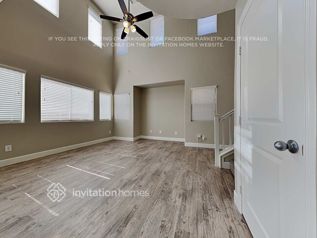 Building Photo - 6027 Ambleshire Ave