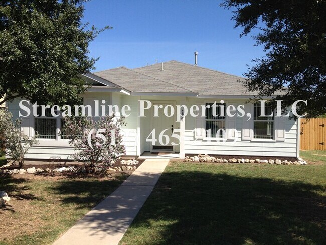 Building Photo - Lovely 3 bedroom home in Briarcreek - New ...