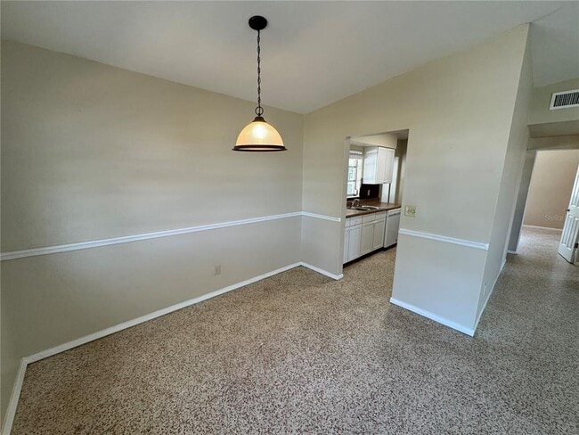 Building Photo - 1609 Banyan Dr