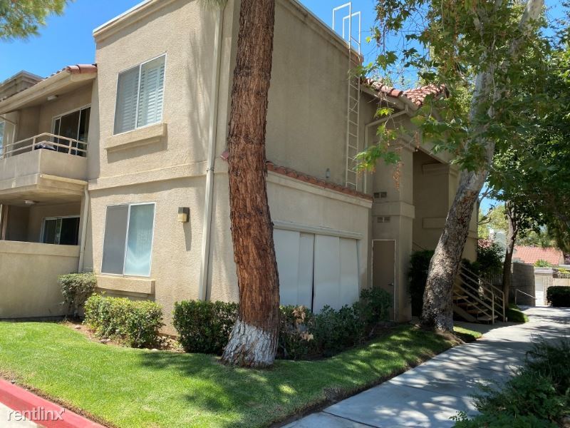 Primary Photo - 2827 W Avenue K12