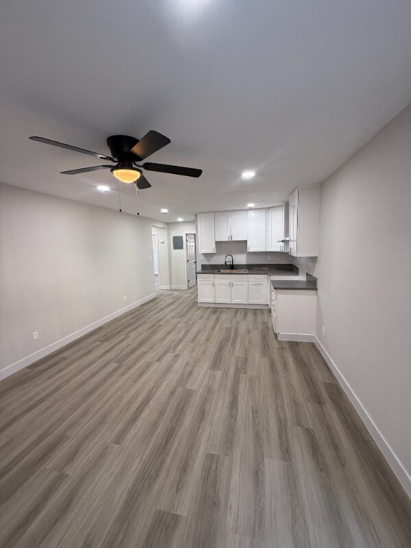 Foto del edificio - 1443 W 105th St