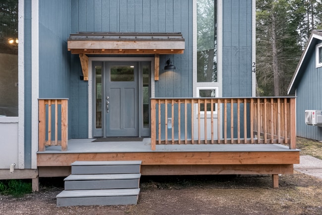 Building Photo - 24 Ranchette Dr