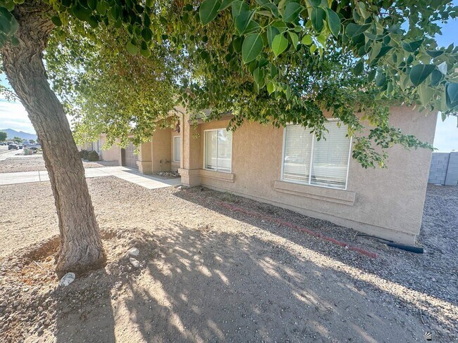 Building Photo - 11229 E 24th Pl