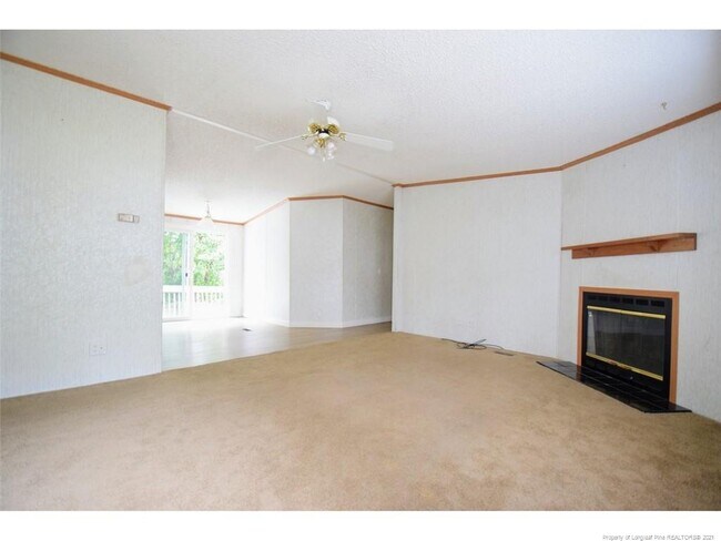 Building Photo - 59 Ridge Haven