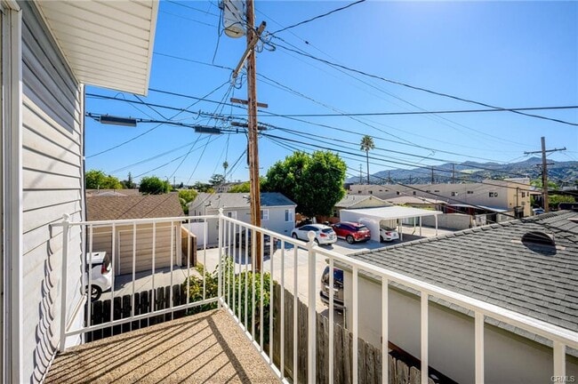 Foto del edificio - 1030 Ruberta Ave