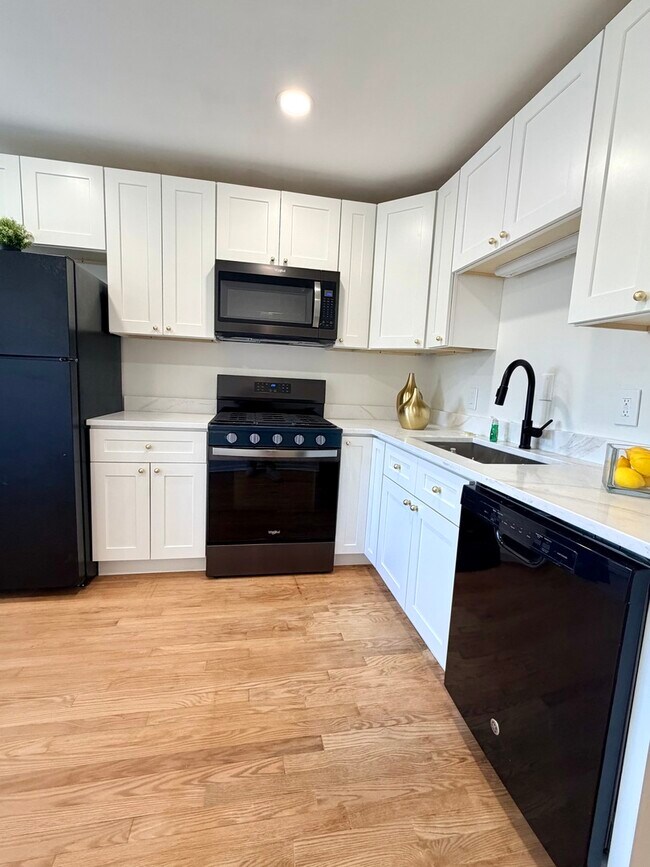 Foto del edificio - 2308 Oakton St