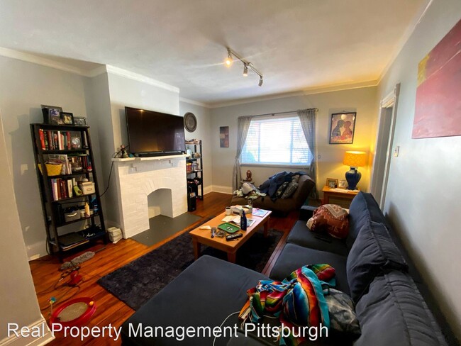 Building Photo - 2 br, 1.5 bath House - 6314 Saint Marie St.