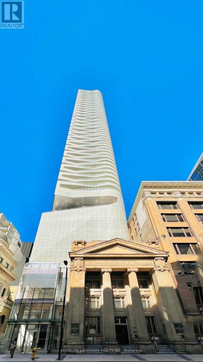Building Photo - 197 Yonge St
