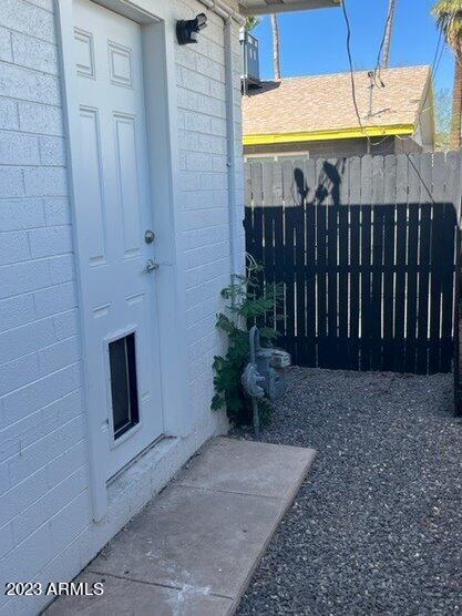 Foto del edificio - 1241 E McKinley St