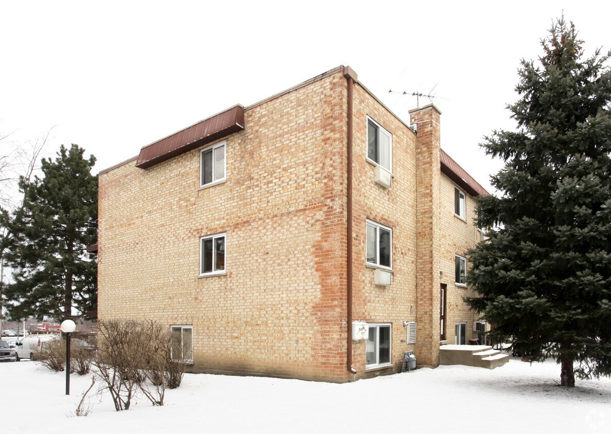 Foto del edificio - 307 W Hawthorne Cir