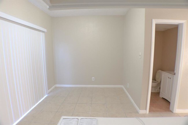 Building Photo - 12300 Brookglade Cir