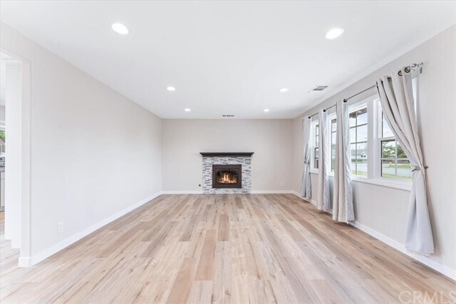 Building Photo - 16121 Fantasia Ln