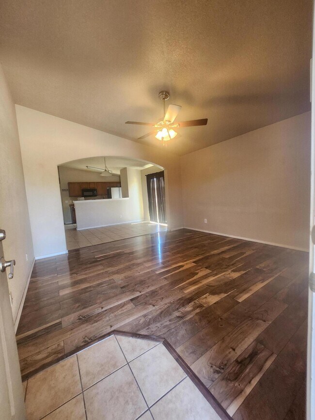 Foto del edificio - 10639 Grayware Rd SW
