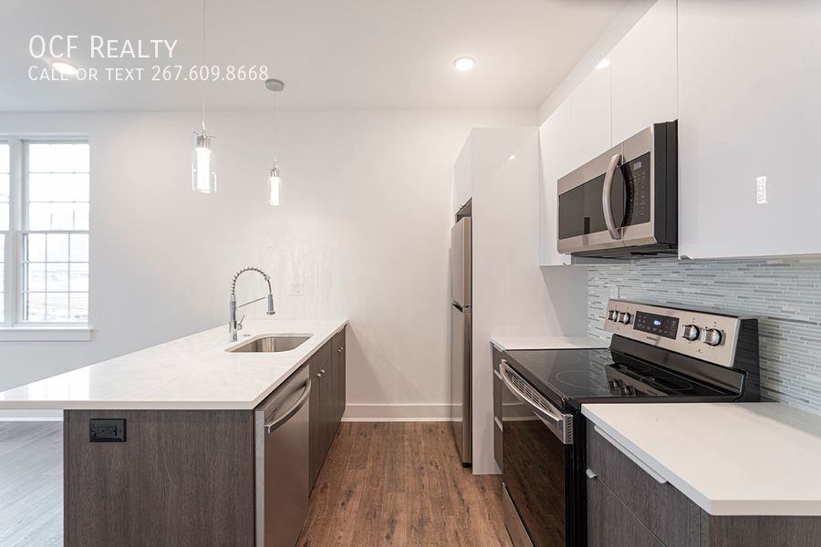 2623 Christian St Unit 301, Philadelphia, PA 19146 Room for Rent in Philadelphia, PA