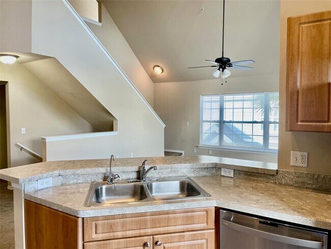 Foto del edificio - 5651 Bidwell Pkwy
