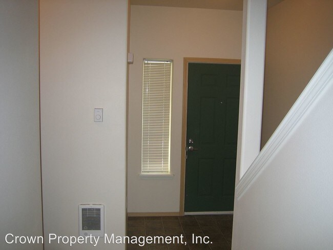 Foto del edificio - 3750 Amber St NE