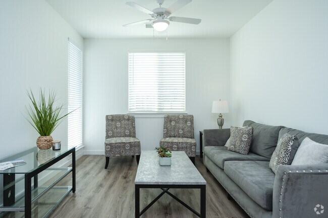 2HAB, 2BA - 907 ft² - The Alston