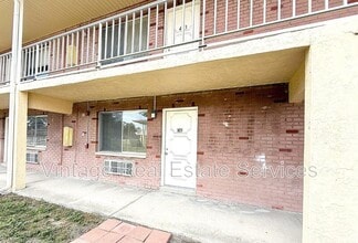 Building Photo - 3301 58th Ave S