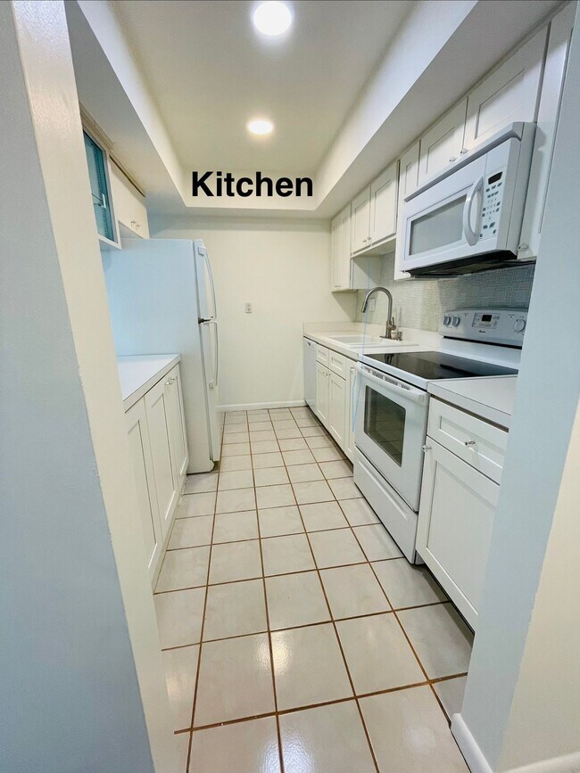 Foto del edificio - 850 S Village Dr