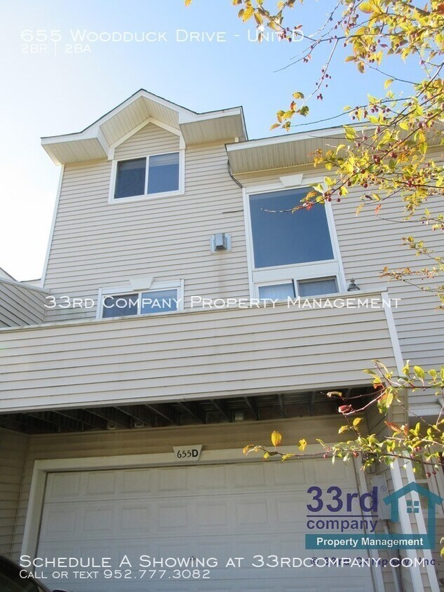 Primary Photo - Conveniently Located Woodbury 2 Bedroom/2 ...