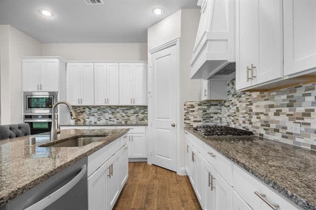 Foto principal - 16050 Talamore Ln