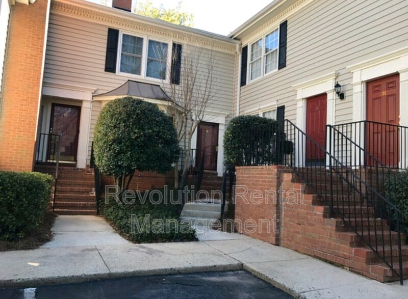 98 Mt Vernon Cir, Dunwoody, GA 30338 Townhome Rentals in Dunwoody GA