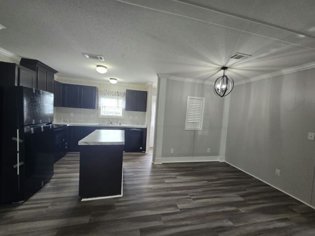 Foto del edificio - 125 Todd St