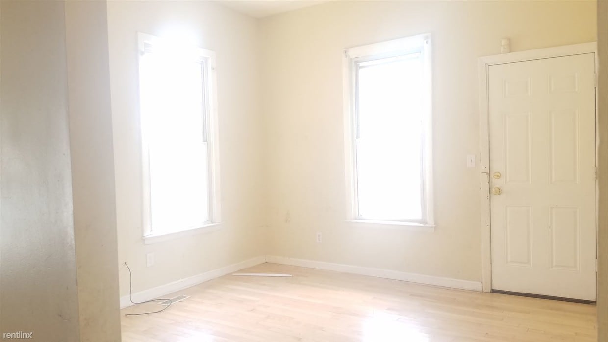 1 br, 1 bath - 111 Chapel St 1r - 1 br, 1 bath  - 111 Chapel St 1r