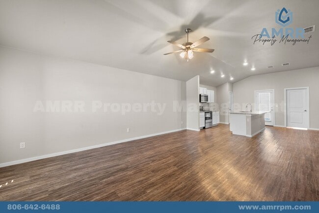 Building Photo - Charming 3-Bedroom House – Your Dream Home...