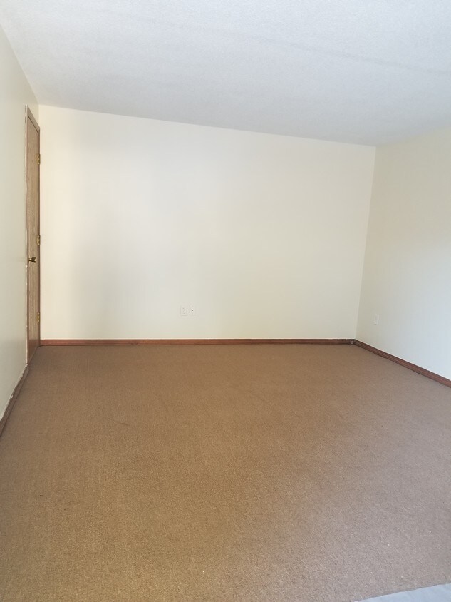 23 Preston Terrace, Waterbury, CT 06705 Apartments in Waterbury, CT