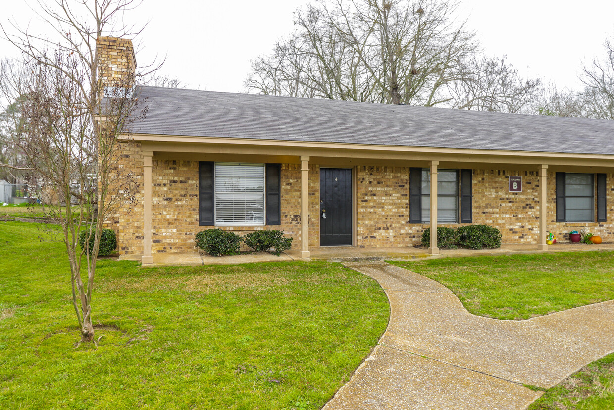 Primary Photo - Willow Park Townhomes