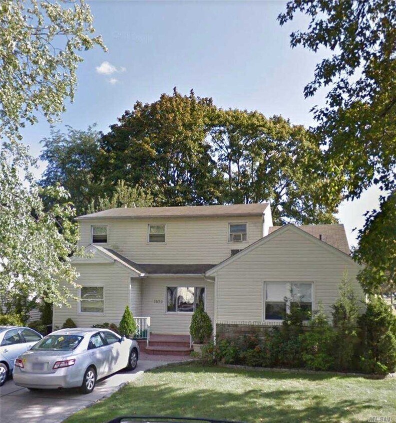 Primary Photo - 1830 Harvey Ln