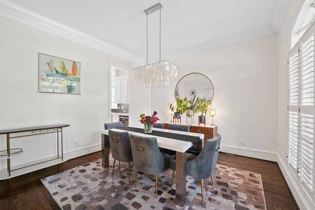 Foto del edificio - 4127 Amherst St