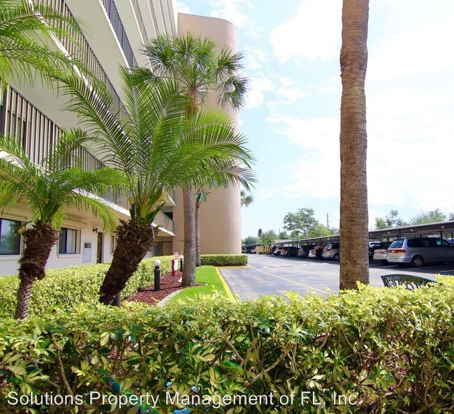 Foto del edificio - 250 S Sykes Creek Pkwy