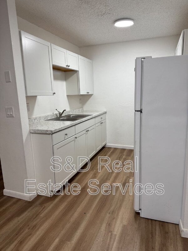 Building Photo - 3012 Allred Dr