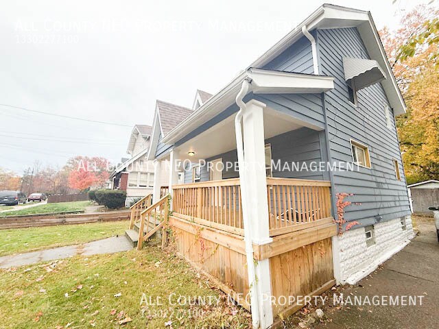 Foto del edificio - 575 Fernwood Dr